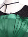Ensemble de costumes en satin vert inspiré de Mercredi Addams des années 1950