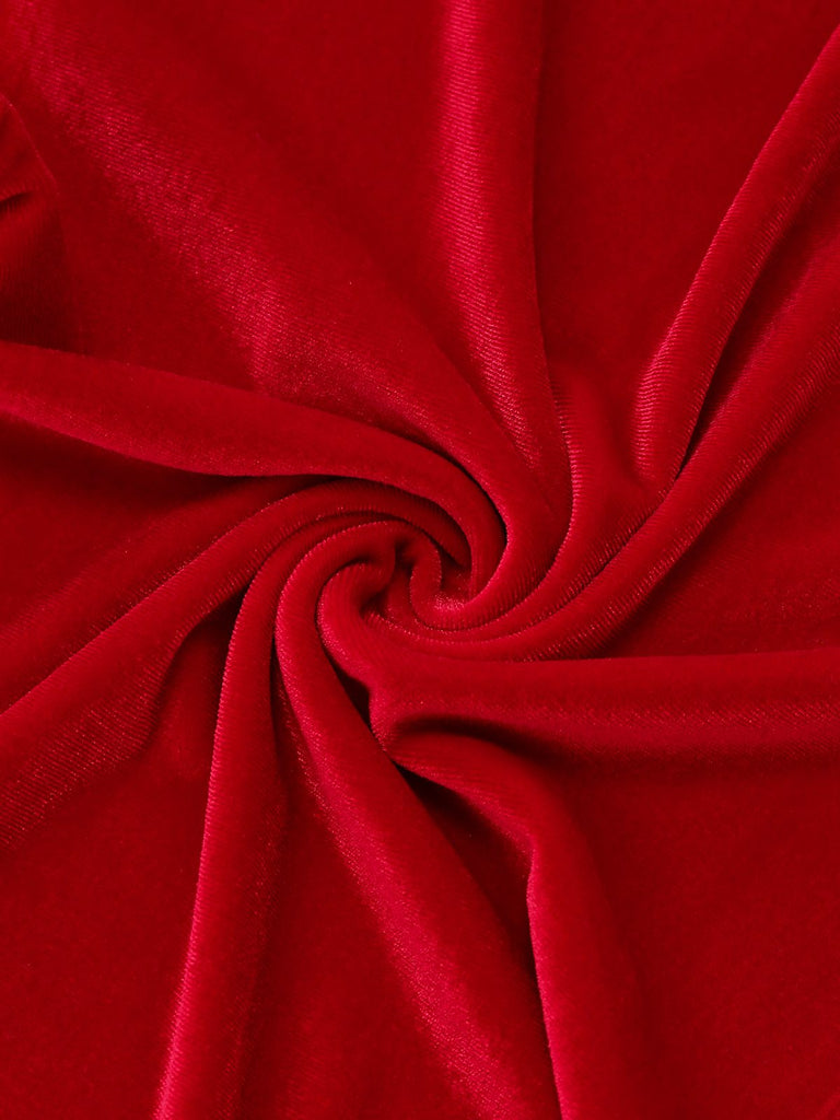 Combinaison en velours à col montant et trou de serrure années 1950