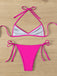 Ensemble bikini froncé à lacets style années 60