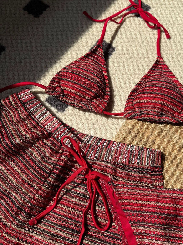 Ensemble Bikini Triangle Dos-Nu Rayé en Maille Années 1960