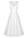 Robe blanche unie sans manches col en V boutons années 1950