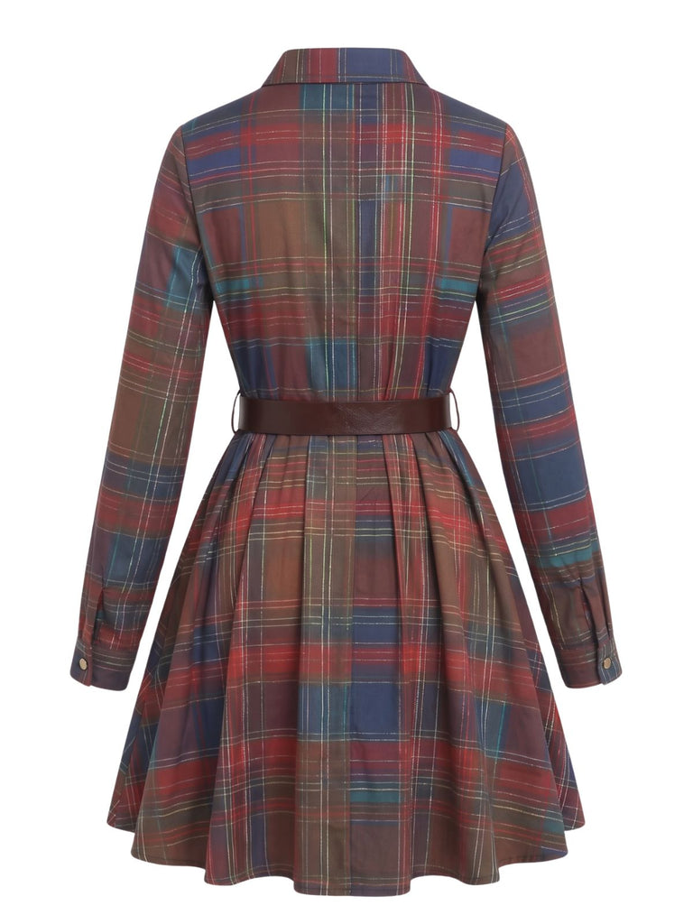 Robe chemise à carreaux, col à revers et ceinture Années 1970 - 8