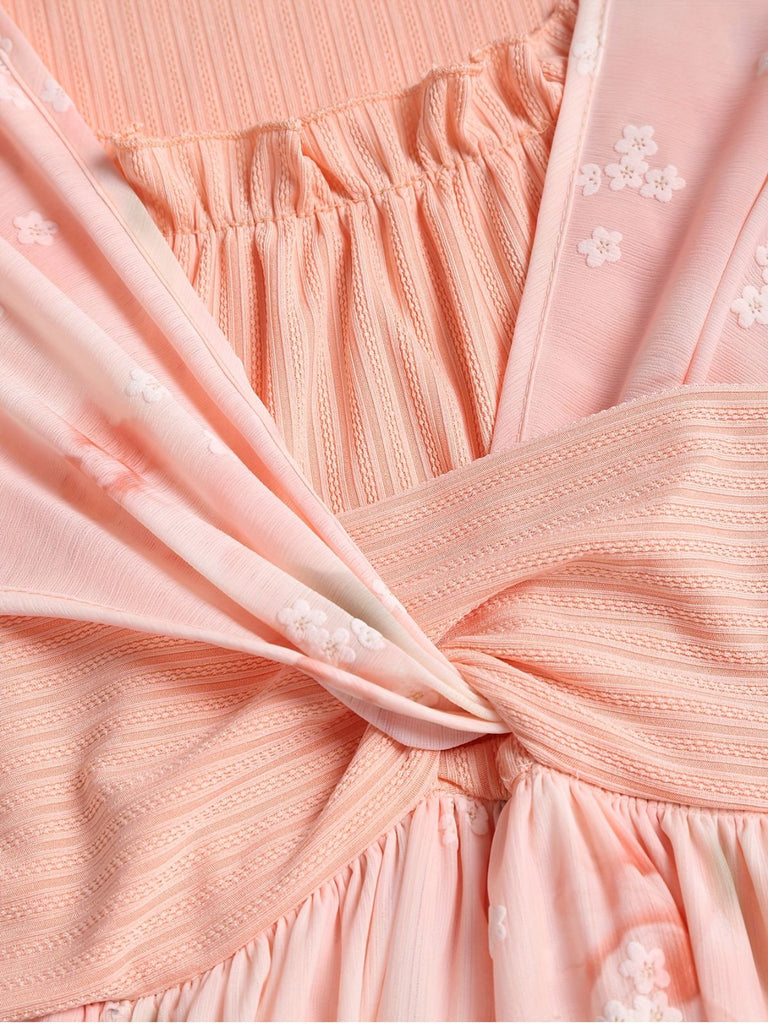 [Grande taille] Robe rose ourlet tulipe à fleurs patchwork des années 1970