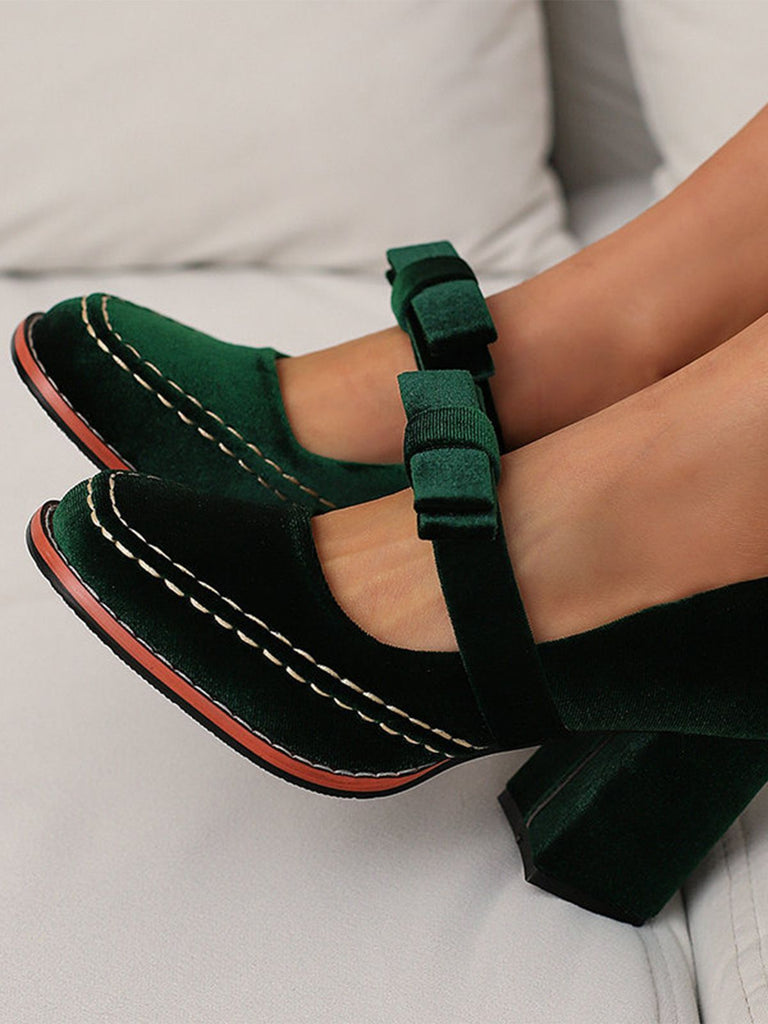 Escarpins Mary Jane en daim uni avec nœud