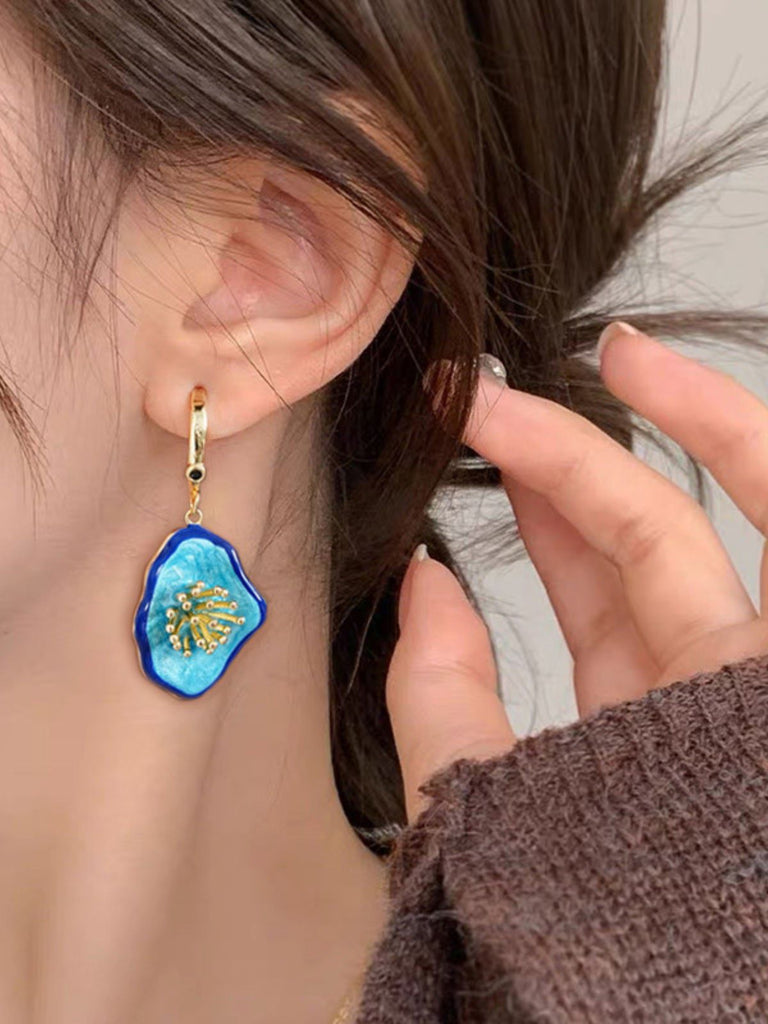 Boucles d'Oreilles Pendantes Fleur Bleue Vintage