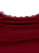 Robe bordeaux épaules dénudées manches longues en dentelle années 1930