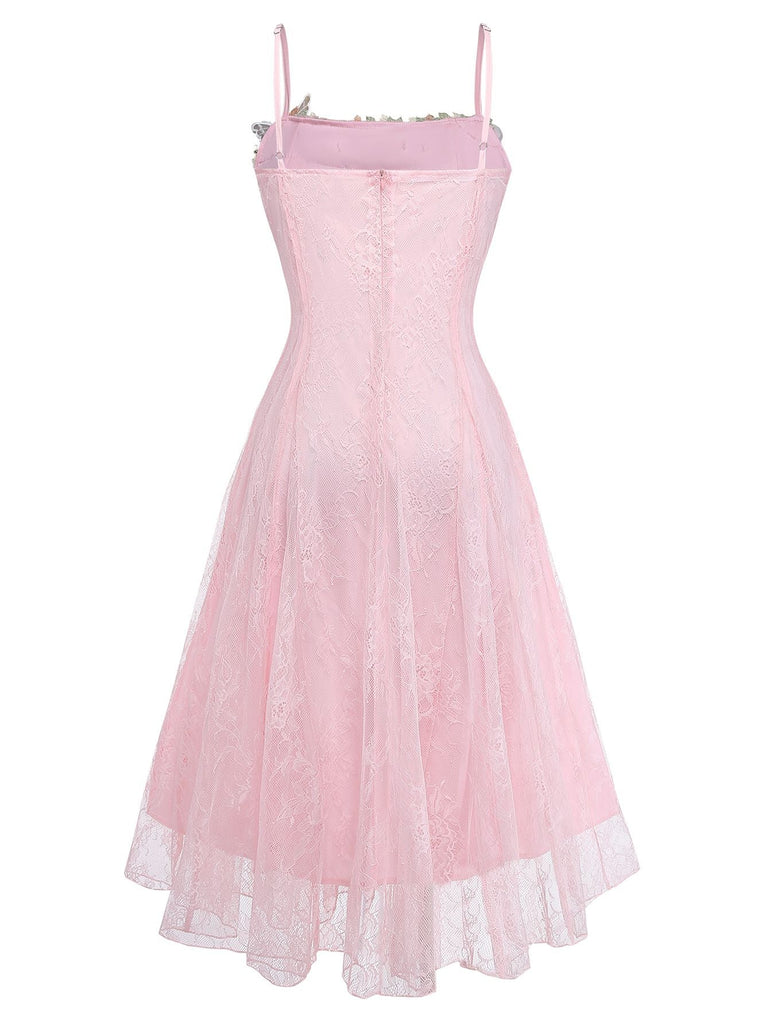 Robe longue rose à fines bretelles dentelle florale années 1940