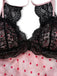 Nuisette dos nu en satin rose à pois et bordure en dentelle années 1940