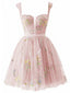 Robe courte rose en dentelle florale brodée années 1970