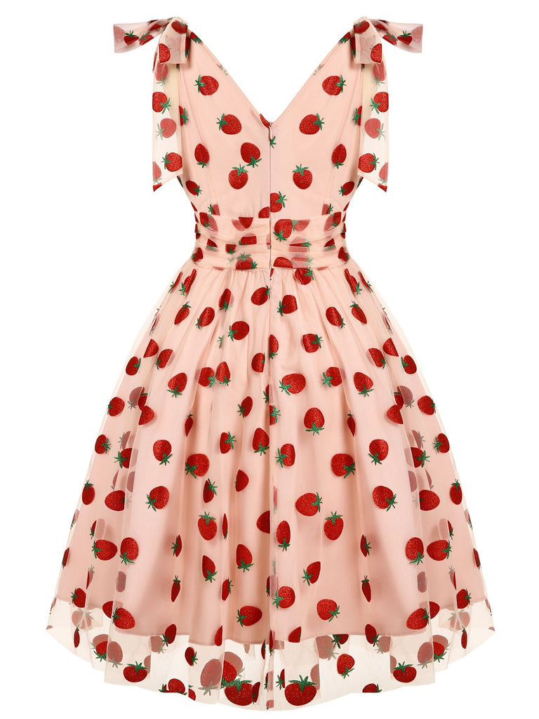 Robe trapèze noire en maille cerise des années 1950