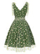 Robe trapèze noire en maille cerise des années 1950
