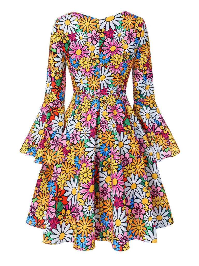 Robe hippie multicolore marguerites manches évasées des années 1960