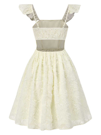 Robe beige en peluche à bretelles volants des années 1950