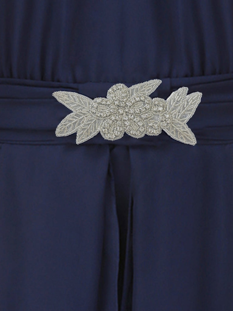 Robe bleue en dentelle patchwork et strass années 1920