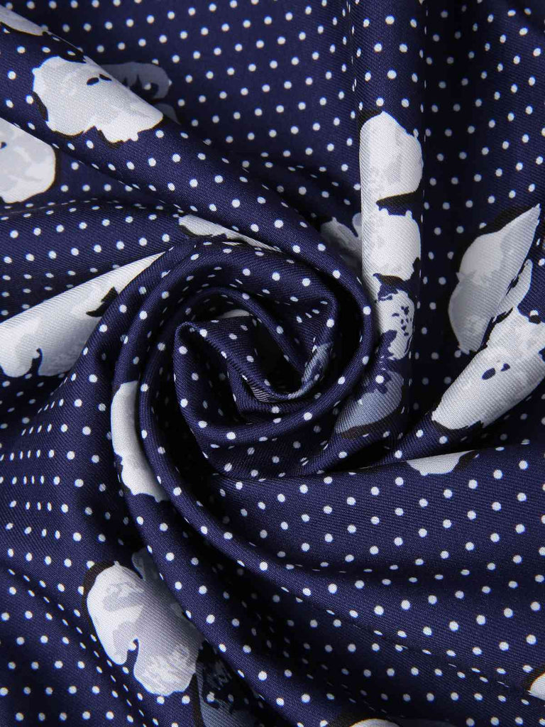 [Pré-vente] Robe bleue à pois manches bouffantes à fleurs des années 40