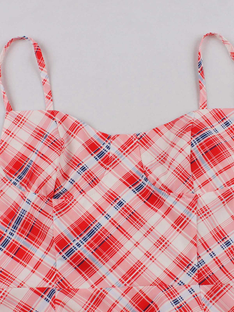 Robe trapèze rouge à bretelles spaghetti à carreaux des années 1950