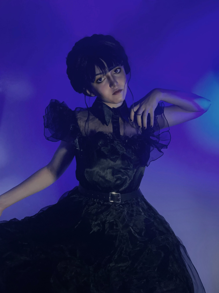 Robe noire à volants en organza Wednesday Halloween des années 1950