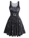 Robe noire en toile d'araignée Halloween années 1950