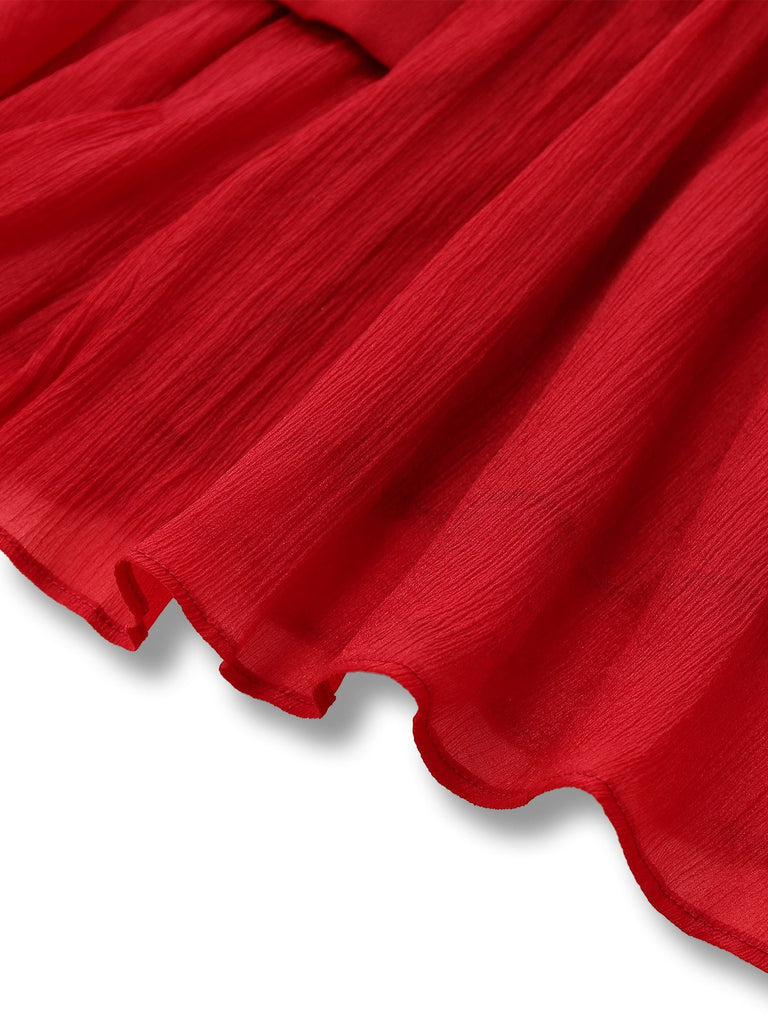 Robe rouge unie manches longues et col noué froncé des années 1960