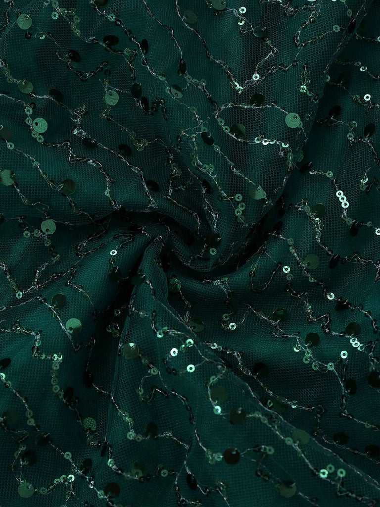 Robe verte en maille à paillette torsadés des années 1930