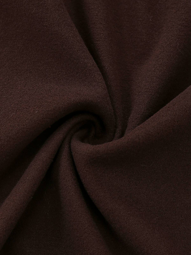 Manteau cape à revers en fausse fourrure des années 1960