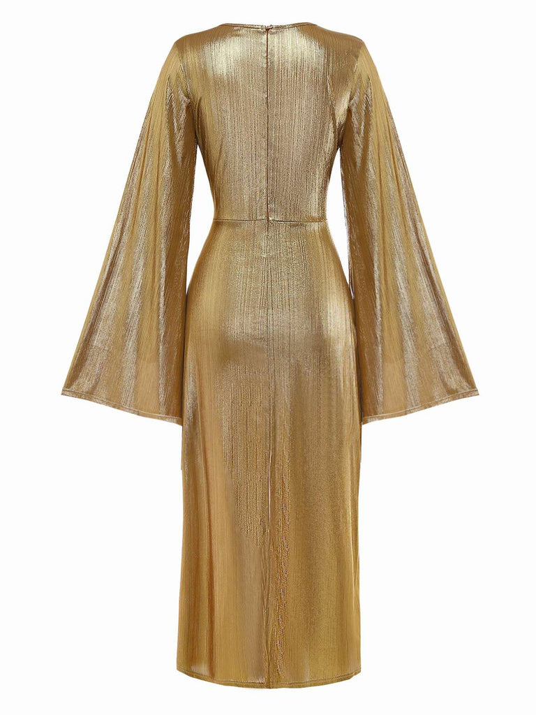 Robe à manches chauve-souris et taille froncée ornée de feuilles d'or années 1970