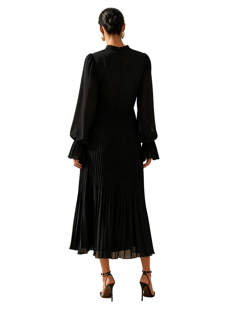 Robe plissée verte unie à ourlet volanté années 1950