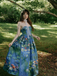 Robe bustier vert pâle motif nénuphars et décolleté cœur années 50