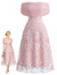Robe trapèze rose tulle brodé motifs floraux et épaules dénudées années 40
