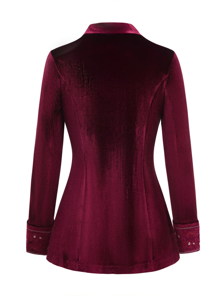 Veste en velours à broderies florales, revers et manches longues années 1950