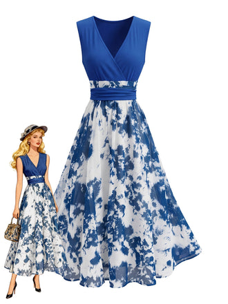 Robe évasée bleue à imprimé floral et col V plongeant années 1950