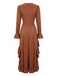 Robe marron à col V et ourlet volanté asymétrique années 1940