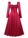 Robe midi rouge à col carré, manches bouffantes et corset années 1940