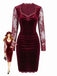 Robe moulante en velours à manches en dentelle Années 1960 - 1