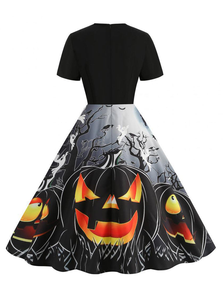 Robe évasée d’Halloween à imprimé toiles d’araignée et citrouilles années 1950
