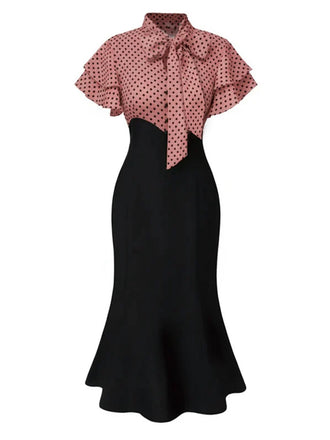 Robe sirène rose pêche à pois et col noué des années 1930