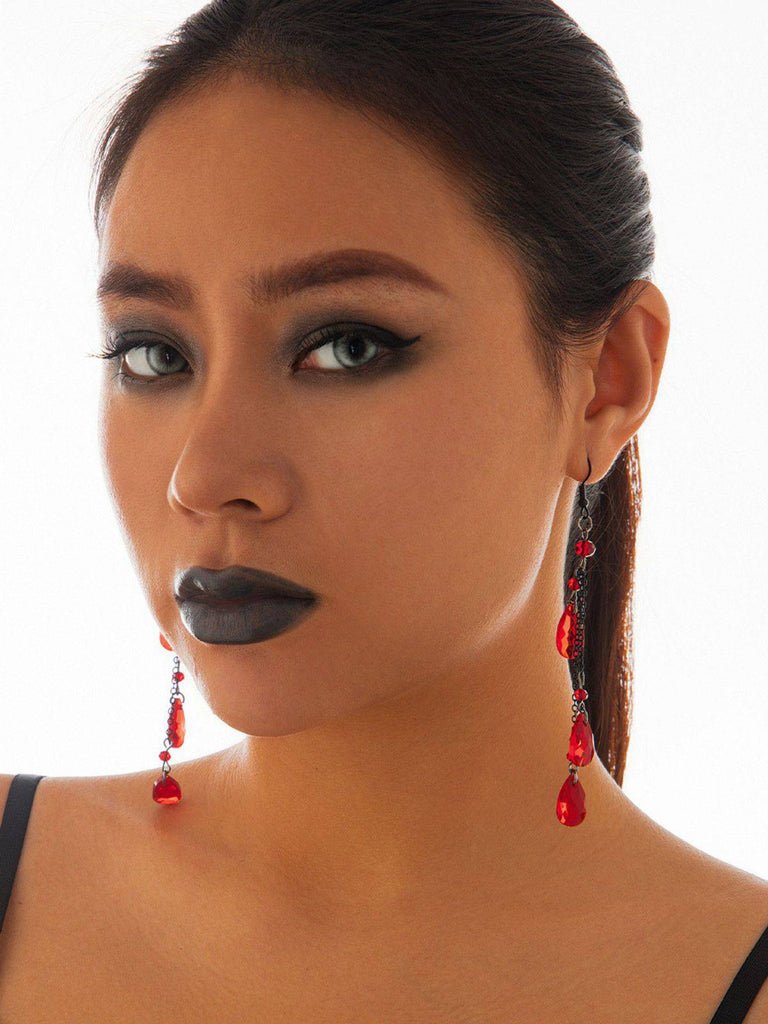 Boucles d'oreilles pendantes gothiques en forme de goutte d'eau