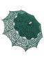 Parapluie vert ajouré en dentelle florale