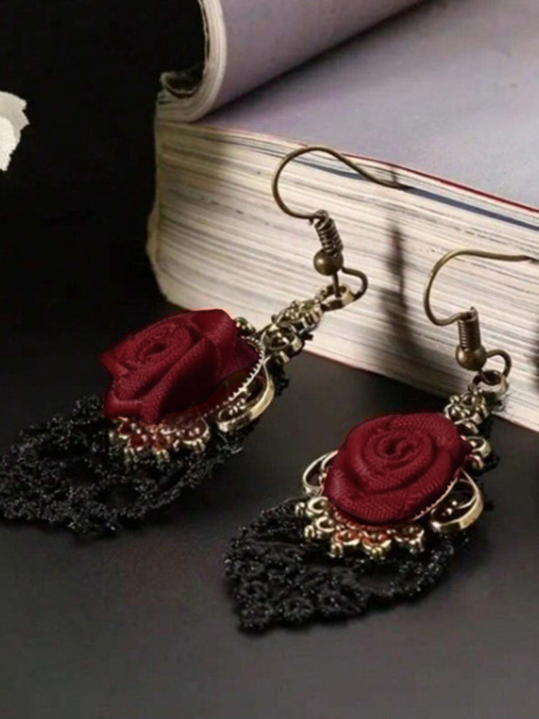 Boucles d’oreilles pendantes gothiques à roses - 4