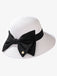 Chapeau Ruffia à large bord et nœud papillon vintage