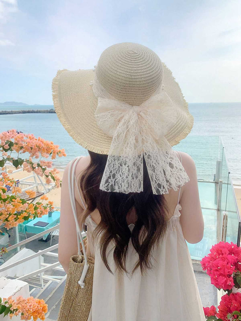 Chapeau de soleil à large bord en dentelle vintage