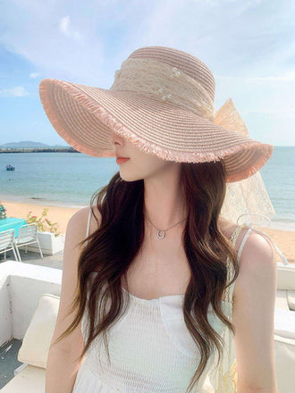 Chapeau de soleil à large bord en dentelle vintage