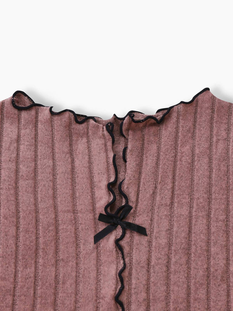 Ensemble pyjama long à volants en maille et nœud années 1950