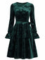 Robe en velours vert à imprimé roses et jacquard années 1960