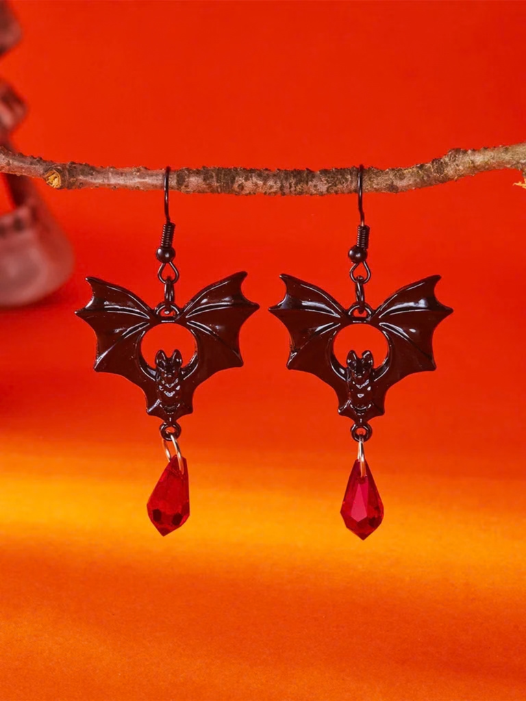 Boucles d'oreilles pendantes gothiques chauve-souris noire et cristal rouge