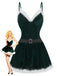Nuisette de Noël en velours à fines bretelles, ceinture et bordure en fourrure Années 1950 - 1