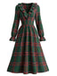 Robe Noël verte motif écossais manches longues et col volants années 1950