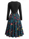 Robe Évasée Multicolore à Imprimé de Noël et Encolure Festonnée Années 1950 - 3