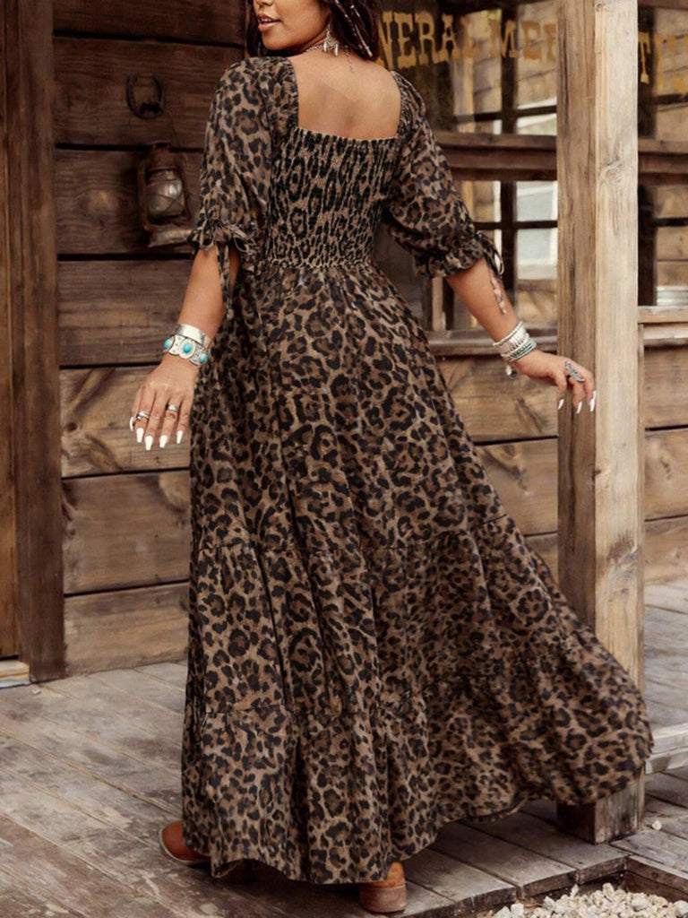 [Grande Taille] Robe longue marron à imprimé léopard, col carré et smocks Années 1970 - 4