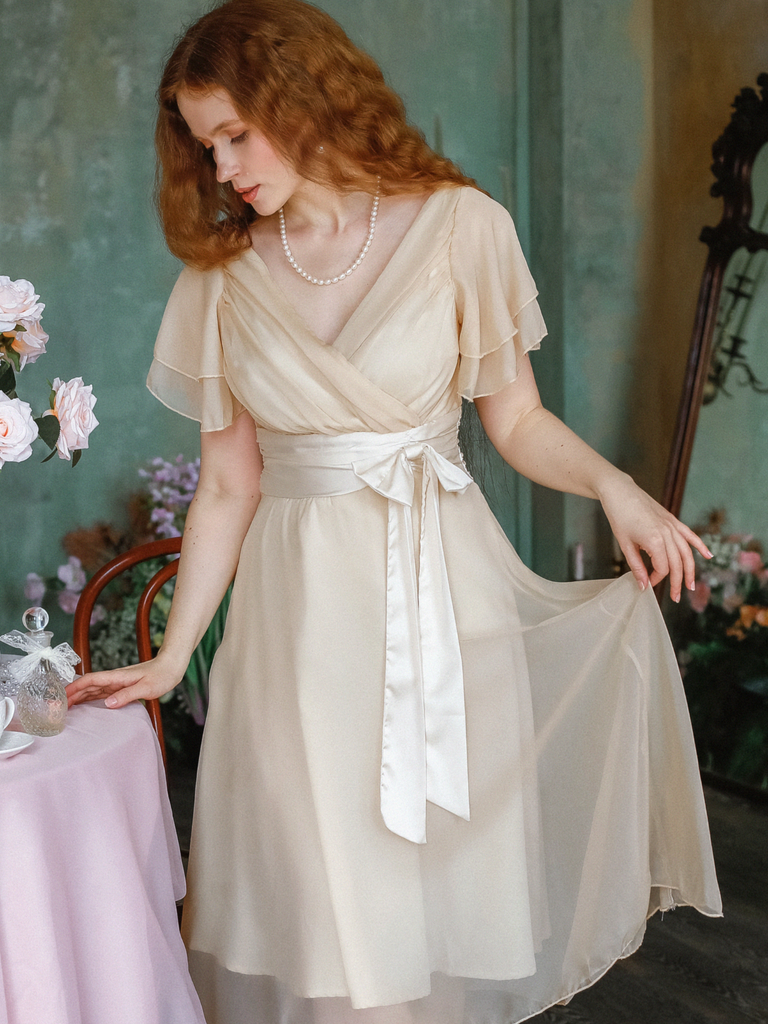[Prévente] Robe de cocktail vert en tulle satiné années 1950